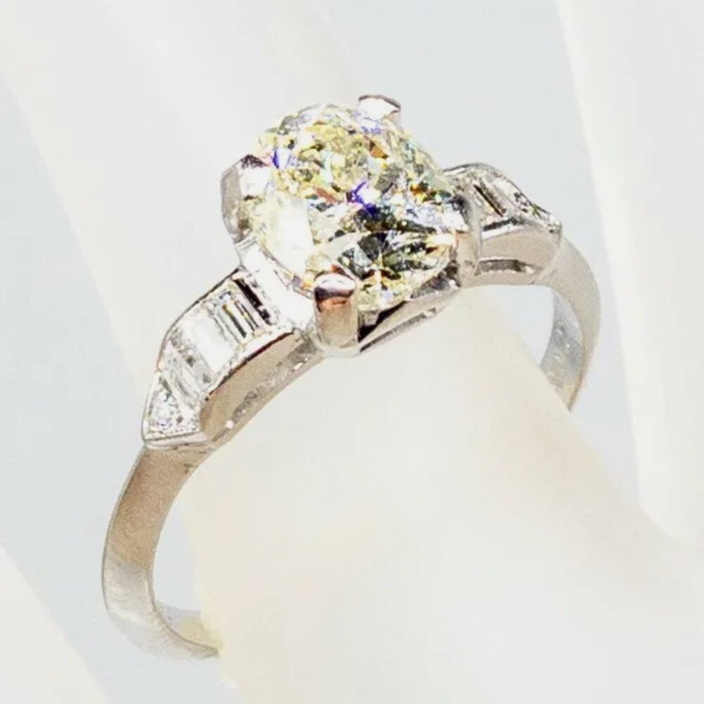 WOW 2CT++ OVAL CUT DIAMOND WOMENS RING - Picture 3 of 5